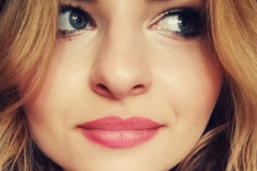 Czy „Dobrze się kłamie w miłym towarzystwie”?