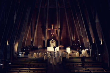 How to kiss through this? – czyli SOS dla miłości w czasie zarazy