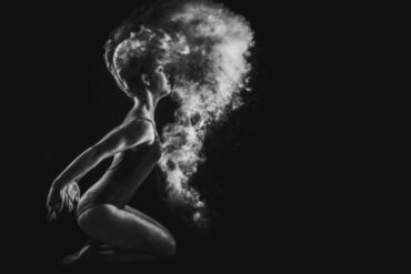 Złoto w gabinecie luster